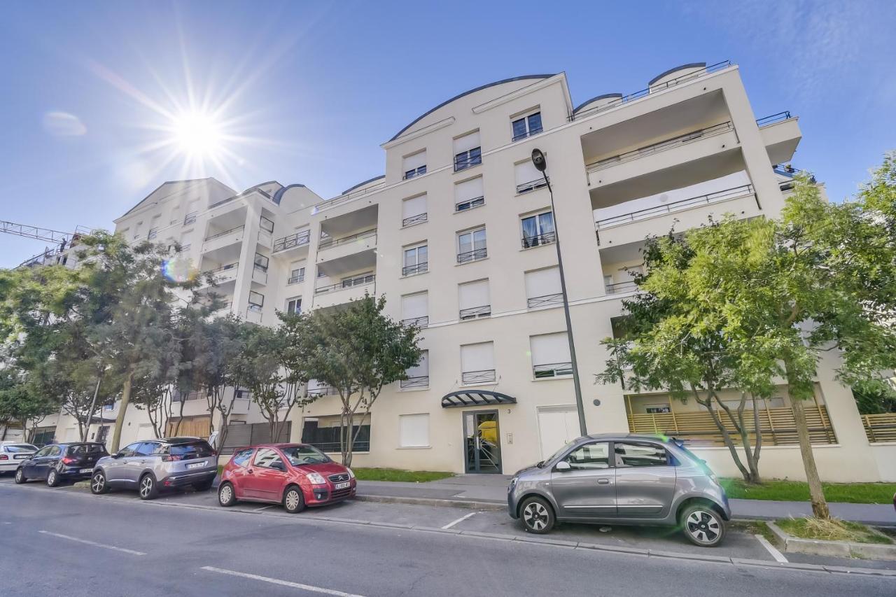 세르지 Chic Apart With Parking And Balcony 아파트 외부 사진